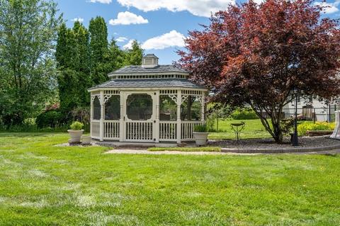 12 Duda Dr, Easthampton, MA 01027 photo 9
