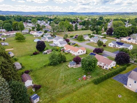 12 Duda Dr, Easthampton, MA 01027 photo 4