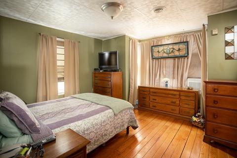 183 Thomas St, Fall River, MA 02723 photo 18