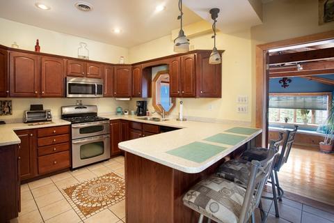 183 Thomas St, Fall River, MA 02723 photo 10