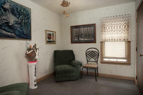 183 Thomas St, Fall River, MA 02723 photo 23