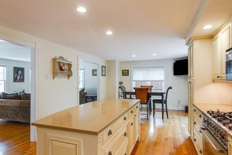 37 Cappawack Rd, Mashpee, MA 02649 photo 14