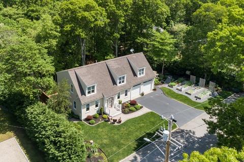 37 Cappawack Rd, Mashpee, MA 02649 photo 2