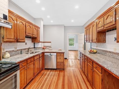 1906 Beacon St, Brookline, MA 02445 photo 13