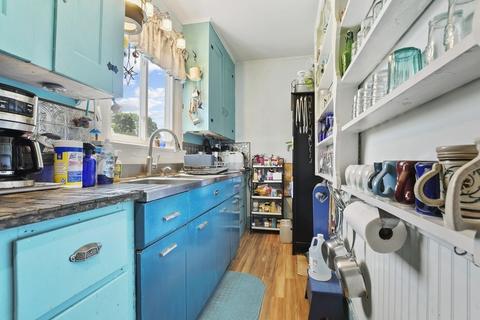 17 Trask St, Danvers, MA 01923 photo 11
