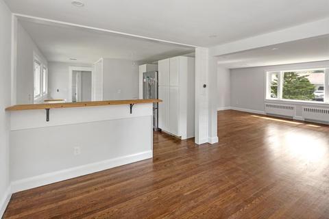 22 Howland, Hingham, MA 02043 photo 6