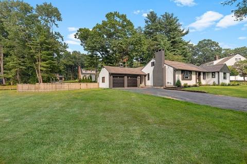 22 Howland, Hingham, MA 02043 photo 2