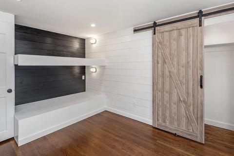 22 Howland, Hingham, MA 02043 photo 9