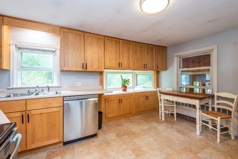 21 Loris Rd, Danvers, MA 01923 photo 14