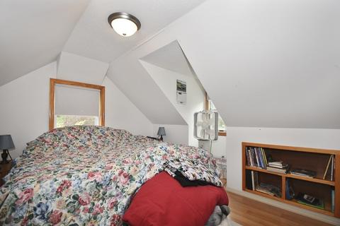 63 Peach St, Barre, MA 01005 photo 15