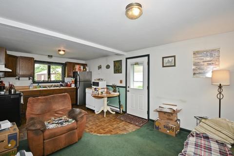 63 Peach St, Barre, MA 01005 photo 5