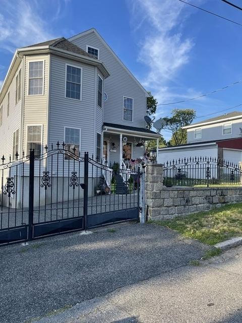 278 Charles St, Fall River, MA 02724 photo 3
