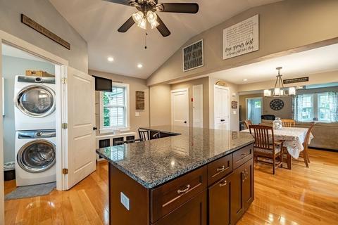 16 Maple St, Mendon, MA 01756 photo 22