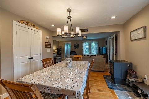 16 Maple St, Mendon, MA 01756 photo 25