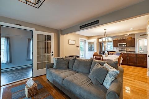 16 Maple St, Mendon, MA 01756 photo 11