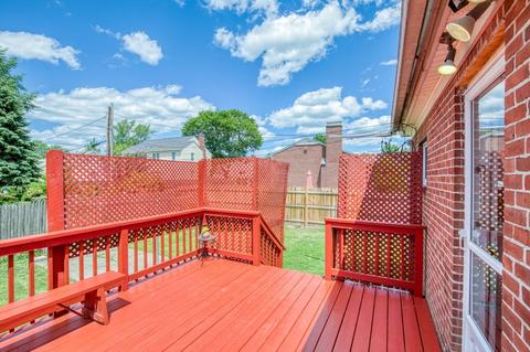 485 Hamilton St, Worcester, MA 01604 photo 23