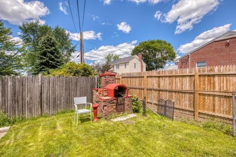 485 Hamilton St, Worcester, MA 01604 photo 25