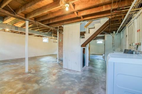 485 Hamilton St, Worcester, MA 01604 photo 21