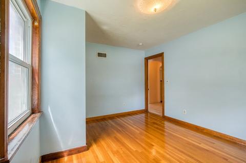 485 Hamilton St, Worcester, MA 01604 photo 15