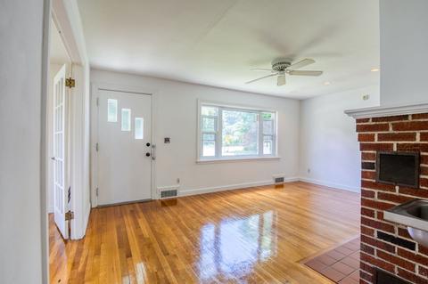 485 Hamilton St, Worcester, MA 01604 photo 12