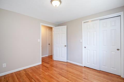 22 Hadley St, Springfield, MA 01118 photo 28