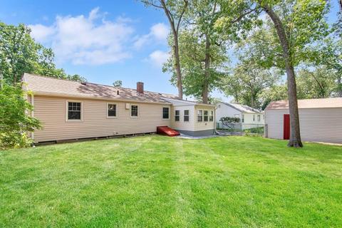 22 Hadley St, Springfield, MA 01118 photo 9