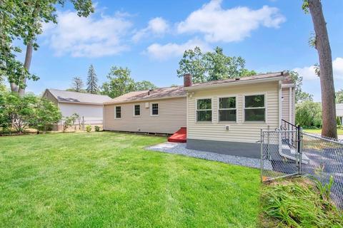 22 Hadley St, Springfield, MA 01118 photo 7