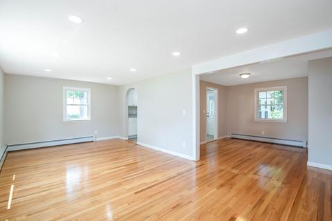 22 Hadley St, Springfield, MA 01118 photo 21