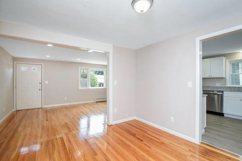 22 Hadley St, Springfield, MA 01118 photo 25