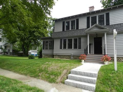 6 Perrot St, Worcester, MA 01602 photo 3