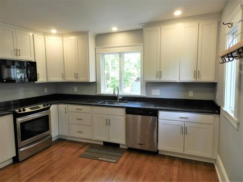 6 Perrot St, Worcester, MA 01602 photo 12