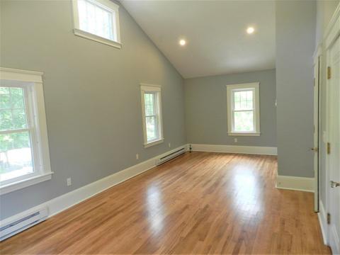 6 Perrot St, Worcester, MA 01602 photo 29