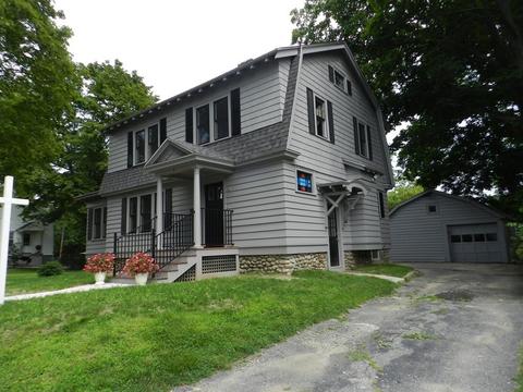 6 Perrot St, Worcester, MA 01602 photo 4