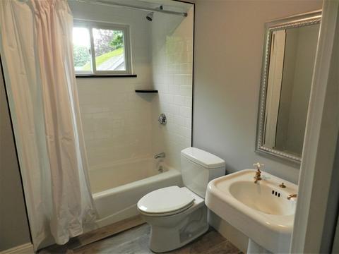 6 Perrot St, Worcester, MA 01602 photo 31