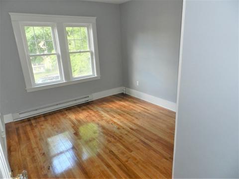 6 Perrot St, Worcester, MA 01602 photo 32