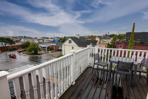 160 Prospect St #2, Gloucester, MA 01930 photo 20