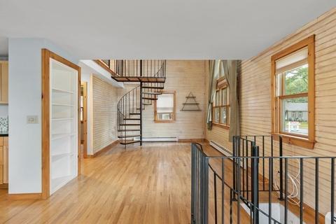 10 Freeman St, Bourne, MA 02532 photo 5