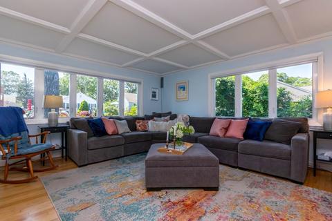 17 Ivy St, Wareham, MA 02571 photo 5