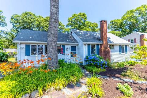 17 Ivy St, Wareham, MA 02571 photo 1
