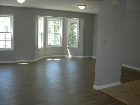 11 Beverly Cv, Worcester, MA 01604 photo 2