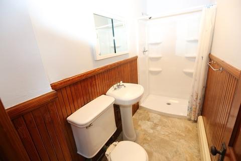 16 Emerald Ave, Webster, MA 01570 photo 8