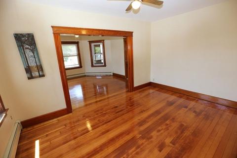 16 Emerald Ave, Webster, MA 01570 photo 4
