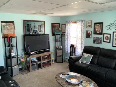 16 Negus St, Webster, MA 01570 photo 2