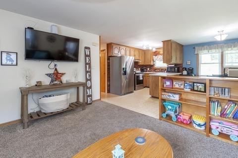 182 Getchell Ave, Woonsocket, RI 02895 photo 4