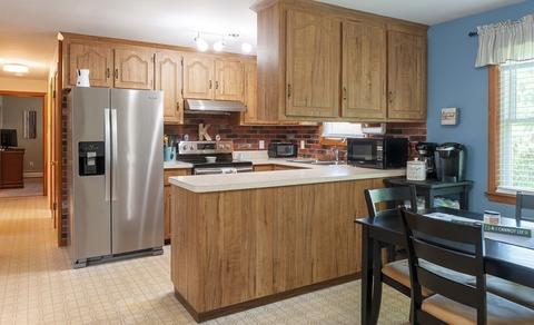 182 Getchell Ave, Woonsocket, RI 02895 photo 6