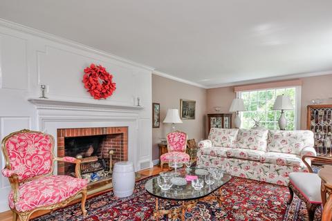 21 Old Farm Rd, Dover, MA 02030 photo 5