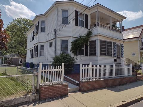 95 Maple St, Attleboro, MA 02703 photo 1