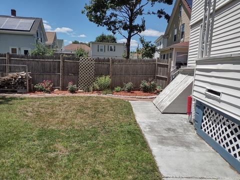 95 Maple St, Attleboro, MA 02703 photo 10