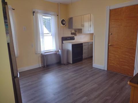 95 Maple St, Attleboro, MA 02703 photo 25