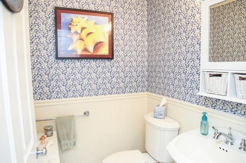 8 Madison Ave, Danvers, MA 01923 photo 15